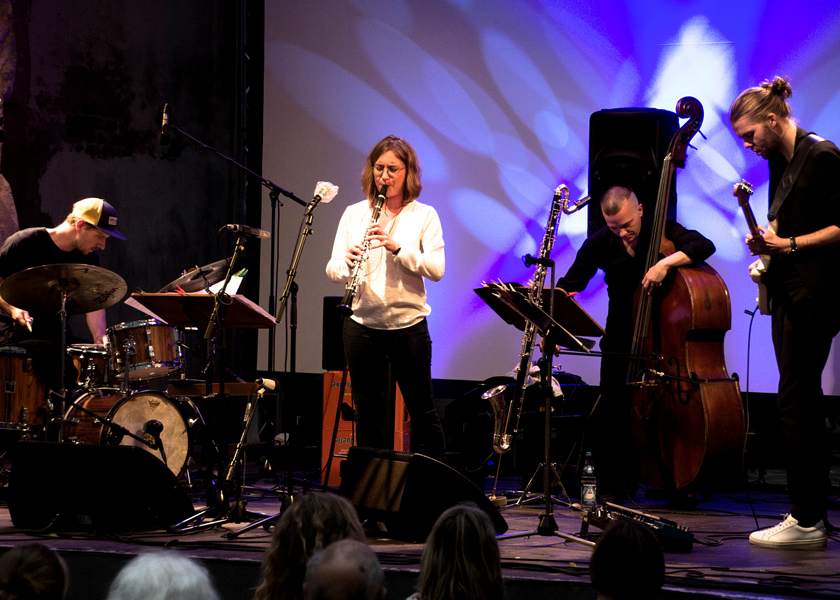 2021-11-20-rebecca-trescher-new-shapes-quartet